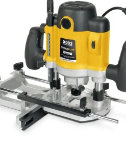 Défonceuse 1500 W + 12 fraiseuses