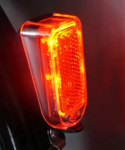 Feu arrière 2 LED pour garde boue