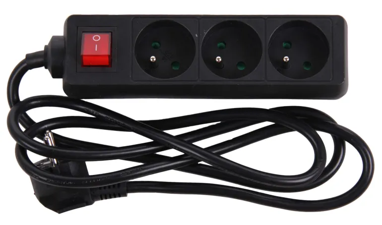 Multi-prises avec interrupteur et corde 1,5 m noir