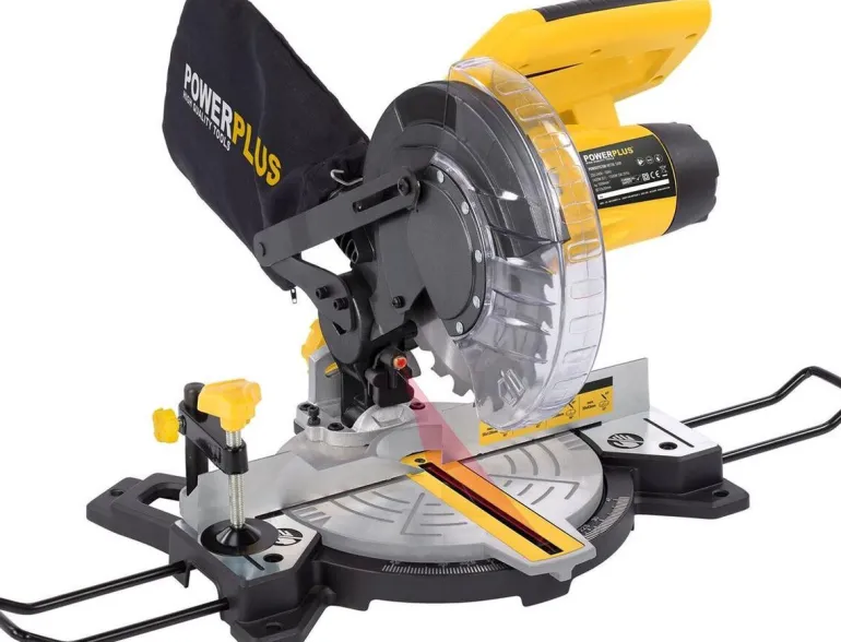 Scie à onglet 1500 W - 210 mm